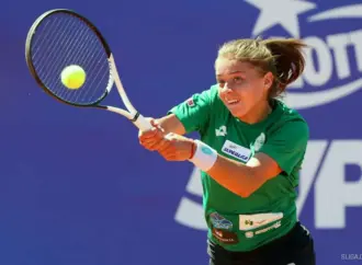 Maja Chwalińska: A Promising Young Talent in Tennis