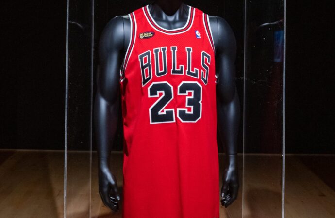 Michael Jordan: The Legacy of a Basketball Icon