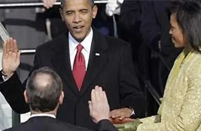 Barack Obama Speaks Out on Aliens and UFOs