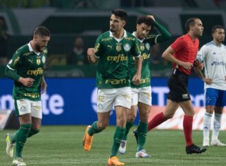 Palmeiras vs Vitória: A Clash of Brazilian Football Titans