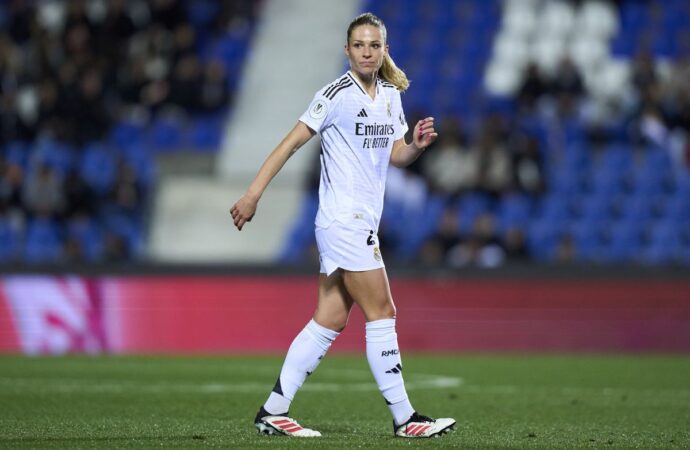 Paris Football Club Femenino Takes on Real Madrid C.F. Femenino