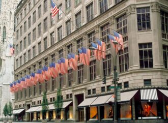 Saks Fifth Avenue: A Luxury Retail Icon in 2023