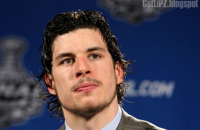 Sidney Crosby: The Heart of Hockey Excellence