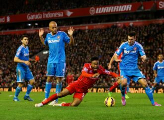 Sunderland Faces Liverpool: A Clash of Football Titans