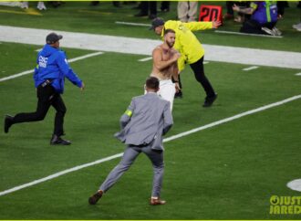 The Iconic Streaker: A Look at Super Bowl’s Boldest Moments