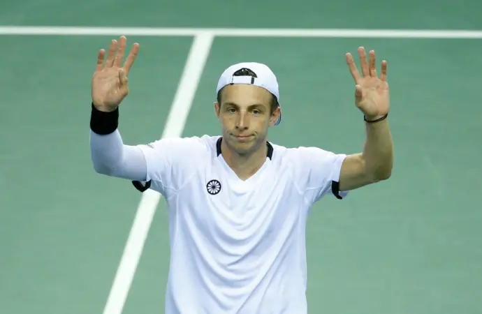 Tallon Griekspoor: A Rising Star in Professional Tennis