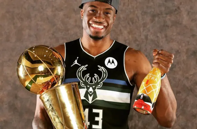 Thanasis Antetokounmpo: Rising Star in the NBA