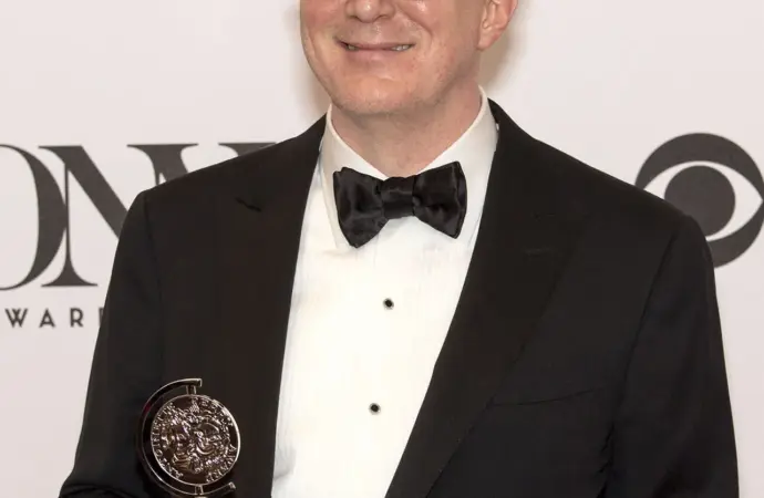 An Insight into Tracy Letts: Playwright and Actor