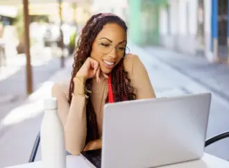 A woman working on her laptop during a movie went viral: Why did a woman working on her laptop during a movie go viral?