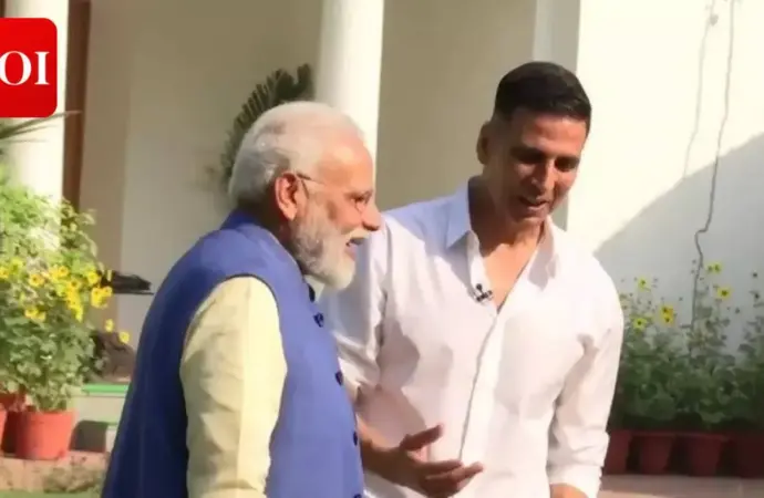 Akshay Kumar Attends RSS Centenary Event in Mumbai