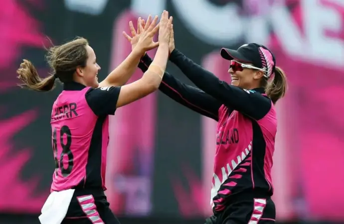 Amelia Kerr’s Record-Breaking Performance