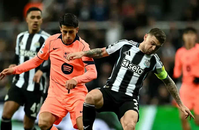 Anthony Elanga Struggles in Newcastle United’s Draw Against Barcelona