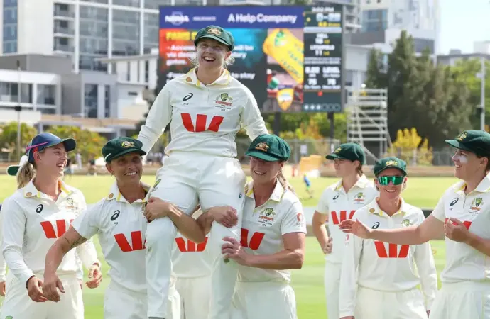 Australia women’s national cricket team: Alyssa Healy Ends Career with  Victory