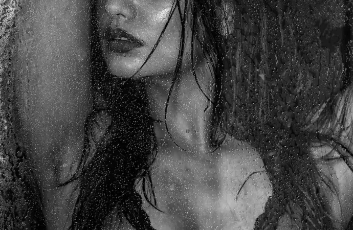 Divya agarwal
