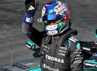 F1 2026: Kimi Antonelli Wins at Shanghai International Circuit