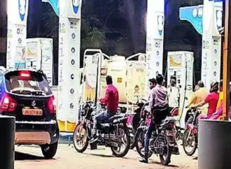 Petrol price bangalore: Current : ₹102.92 per Litre