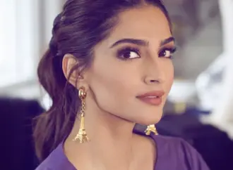 Sonam kapoor: What Recent Milestone Did  Achieve?