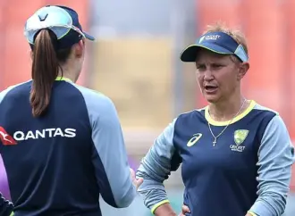 Sophie molineux: How is  Leading the Australian Women’s Cricket Team?