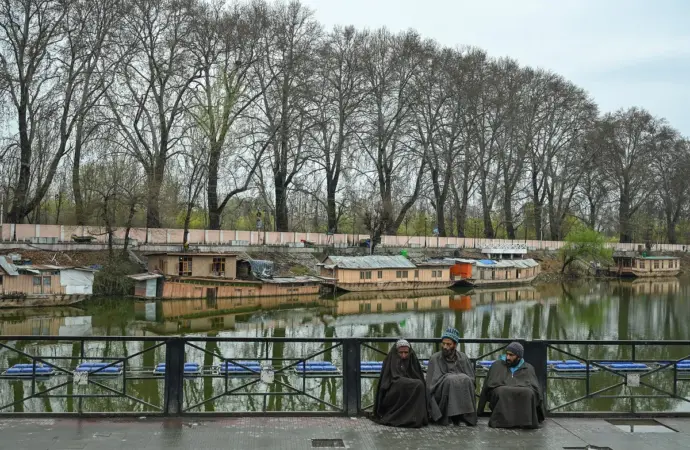 Weather Srinagar Update: March 17, 2026