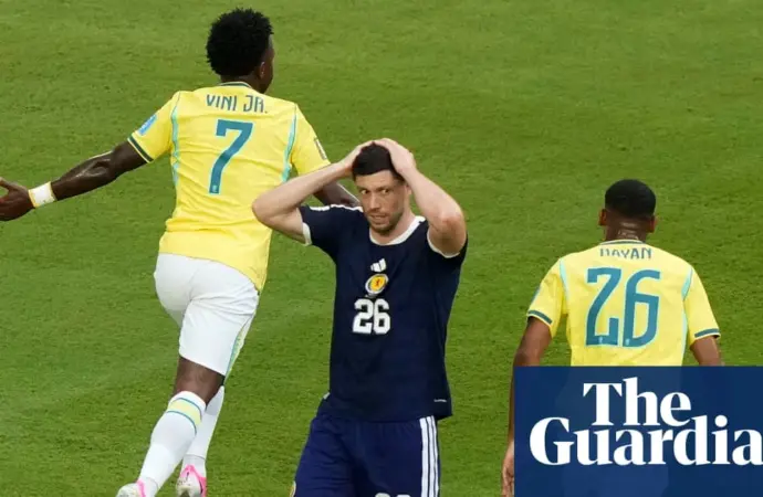 Brazil advances to knockout stages with Vinicius double and Neymar’s return