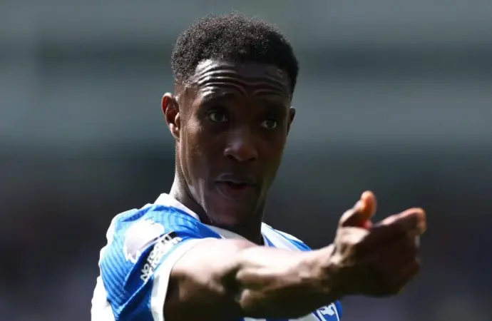 West London club in talks to sign Brighton forward Danny Welbeck