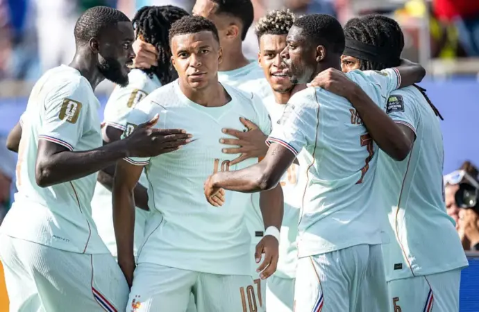 France advances to World Cup semifinals after defeating Morocco